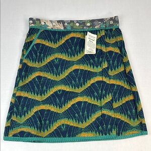 Zand Amsterdam Arena Ibiza Women’s Wrap Skirt One Size Reversible Snap Enclosure